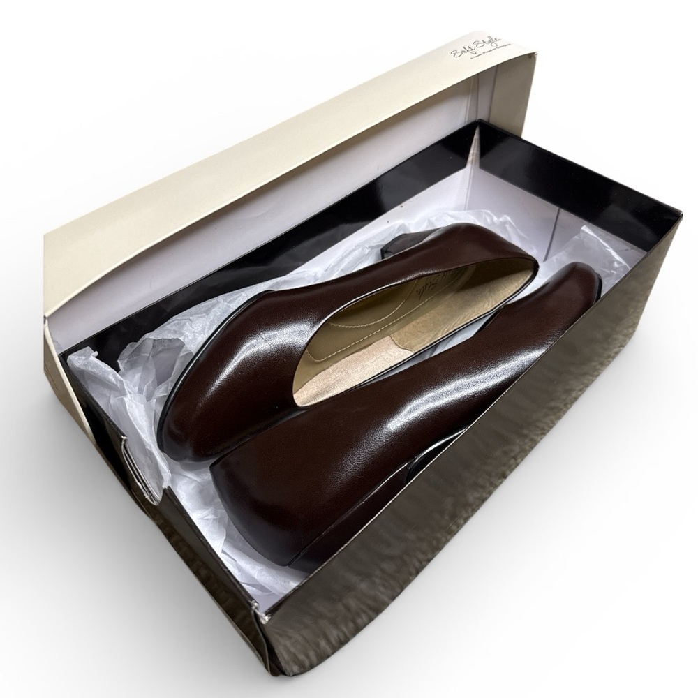 Hush Puppies Brown Leather Slip-On Women's short heels - Picture 10 of 10